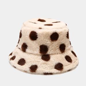 Groothandel <span class=keywords><strong>Custom</strong></span> Hoge Kwaliteit Dot Afdrukken Patroon Vrouwen Winter Dikke Harige Pluche Emmer Hoed, Fashion Design Visser Emmer Cap - Product Image 5