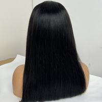 Perruque brésilienne 13x4 HD en dentelle transparente, cheveux humains vierges, noir naturel avec mèches, sans colle, pré-épilée, petite longueur pour femmes