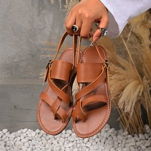 Summer New Women's Flats Korean Version Platform Beach Sandals <b>Large</b> Size Slip-On Closure Fashionable and Breathable - Product Image 3