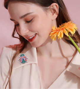 Broche <span class=keywords><strong>de</strong></span> <span class=keywords><strong>Mariquita</strong></span> <span class=keywords><strong>de</strong></span> Moda, Broches <span class=keywords><strong>de</strong></span> Cristal con Pedrería, Alfileres <span class=keywords><strong>de</strong></span> Aleación con Diseño <span class=keywords><strong>de</strong></span> Dibujos Animados, Corsage <span class=keywords><strong>de</strong></span> Animales, Accesorios <span class=keywords><strong>de</strong></span> Ropa para <span class=keywords><strong>Mujer</strong></span> - Product Image 4