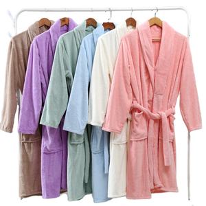 Peignoir de nuit personnalisé par le fabricant, en velours corail, polaire, à capuche, confortable, pyjama, vente en gros pour femmes - Product Image 6