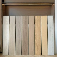 Planche de revêtement de sol en vinyle plastique SPC à clipser, imperméable, motif marbre, noyau rigide, résistant à l'usure, panneau de construction pour hôtel et appartement