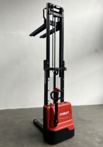 3M 3.5M 4M Electric Stacker 1.2t 1.5t Pallet Stacker 1500kg Electric Forklift Walkie Electric Stacker - Product Image 4