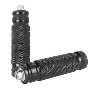 Repose-pieds arrière antidérapants moletés de 8 mm usinés CNC pour passager de moto YAMAHA Honda Ducati Aprilia - Product Image 5