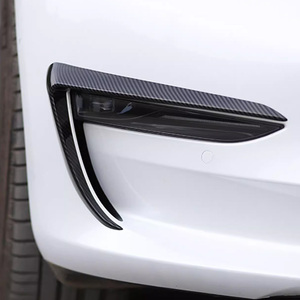 Accesorios externos cromados de fibra de carbono ABS automotriz adecuados para la decoración de la luz antiniebla delantera Tesla 2021 modelo <span class=keywords><strong>Y</strong></span> - Product Image 5