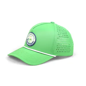 河北派尔斯定制5面板橡胶聚氯乙烯标志防水激光切割钻孔穿孔帽，预弯曲帽檐绿色棒球帽