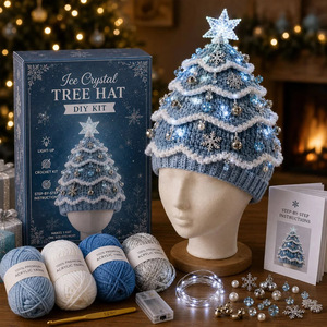 Kit de Ganchillo de Alta Calidad para Árbol de Navidad, Juego de Materiales de Ganchillo, con Adorno en Forma de Estrella, Gorro Navideño de Ganchillo - Product Image 6