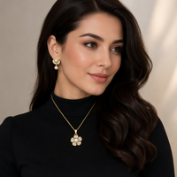 Ensemble collier et boucles d'oreilles pendantes classiques en perles, fleurs et zircons baguette |   Bijoux en cuivre 2 pièces