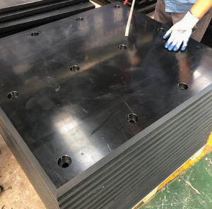 Panneaux de pare-chocs en UHMWPE ZSPE à haute dureté de surface, durabilité et résistance à l'humidité pour les côtés des rampes Ro-Ro, revêtement de pare-chocs en UHMWPE - Product Image 2