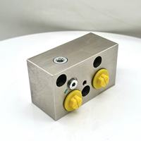 Vanne de sécurité hydraulique industrielle spéciale pour excavatrice Yikaide avec tampon intégré pour un mouvement fluide de la flèche et du bras oscillant