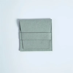 Bolsa de Embalaje de Joyería de Microfibra de Ante con Logotipo Personalizado, Estuche de Exhibición de Joyería con Solapa de Terciopelo, Bolsa para Collares y Pendientes - Product Image 3