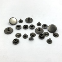 Bouton en métal en acier inoxydable personnalisé en gros 655 #   Bouton-pression