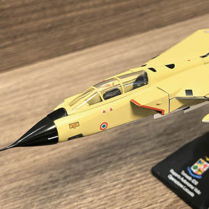 Kits d'avions miniatures 1:100, modèle d'avion en métal pour collectionneurs, modèle d'avion de chasse Tornado, avion de combat - Product Image 2