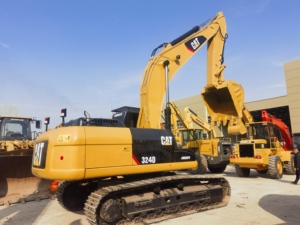 รถขุดตีนตะขาบ CAT 324D มือสอง สภาพดี เครื่องจักรก่อสร้างมือสอง รุ่น 324D ขาย - Product Image 4