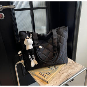 Fashionable tote bag for women in light grey with pleated texture and <b>bow</b> design - Product Image 5