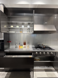 Meubles de cuisine modernes modulaires de conception américaine, armoires de cuisine et îlot central, acier inoxydable 304 noir PVD - Product Image 6