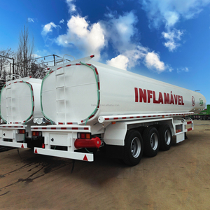 Camion <span class=keywords><strong>de</strong></span> réservoir <span class=keywords><strong>de</strong></span> carburant en acier 40000L semi-remorque avec adaptateur API et vannes <span class=keywords><strong>de</strong></span> coupe d'urgence pour le transport <span class=keywords><strong>de</strong></span> sécurité des avions diesel - Product Image 4