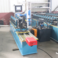Machine à profilés en V pour la formage à froid de profilés légers en V