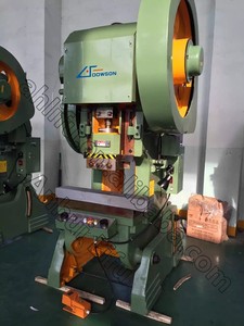 Pressa Idraulica CNC Durmark 25T J23-25 con Alimentatore Automatico Servo, Stampo Progressivo, Cuscinetto, Motore, Pompa, Alta Produttività - Product Image 4