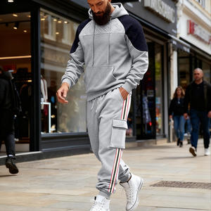 ชุดวอร์มผู้ชาย RUIQUWIN 2026 รุ่นสปริง ระบายอากาศได้ดี เนื้อผ้าหนา ทรงหลวม สีสันตัดกัน มีฮู้ดและกางเกงขายาว สวมใส่สบายๆ ไซส์ใหญ่ เหมาะสำหรับใส่ในชีวิตประจำวัน - Product Image 3