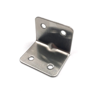 La structure stable du support simple face en acier inoxydable de haute qualité offre un support solide pour les meubles