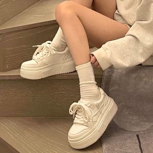 Chaussures de sport pour femme à semelle épaisse, basses, style 2026, décontractées, polyvalentes et tendance - Product Image 6