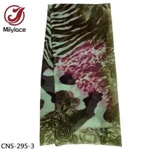 Colorful Indiano Modello di Fiore di Alta Qualità 100% Ha Stampato <span class=keywords><strong>Chiffon</strong></span> di Seta Tessuto <span class=keywords><strong>per</strong></span> il Vestito - Product Image 4