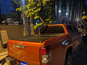 BESTWYLL Liftup <span class=keywords><strong>Tailgate</strong></span> Pickup Truck Bed Three Trifold plegable Tonneau Tri Fold Hard Tri-Fold Cover para Mitsubishi Triton Z07 - Product Image 5