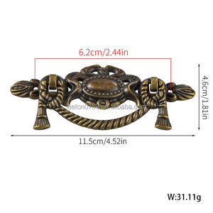 Accessoires de rangement en stock : Poignée de tirage métallique durable pour armoire, en alliage de zinc, couleur laiton antique et doré, 115 x 50 mm - Product Image 5