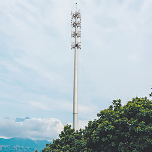 Torre de Telecomunicaciones Monopolar de Acero Galvanizado en Caliente de 10m-60m, Mástil para Antena GSM/WiFi con Velocidad de Viento de 0-300KM/H y Vida Útil de 30-50 Años - Product Image 6
