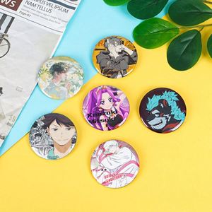 Badges circulaires en plastique personnalisés avec mascotte animée de dessin animé, thème Ange Musique & Amour - Épingles promotionnelles durables - Product Image 3