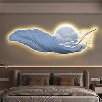 Peinture décorative murale 3D moderne de luxe haut de gamme avec lampe LED en porcelaine et cristal, motif baleine et plumes tombantes, pour fond de canapé, vente en gros