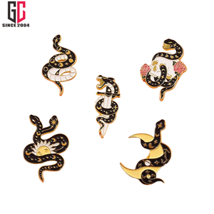 15 ans usine personnalisé 2025 ans Punk serpent dessin animé Animal émail épinglette métal artisanat badge - Product Image 5