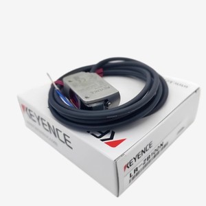 Sensor Fotoeléctrico Rectangular Retroreflectante Keyence Pz-G, Resistente a Vibraciones y Anti-Desprendimiento - Product Image 1