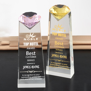 Premi di cristallo di dimensioni personalizzate nobili all'ingrosso con trofeo di diamante per incisione gratuita con diamanti - Product Image 4