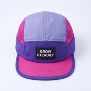 Casquette de camionneur décontractée d'été en polyester 100% hydrofuge avec logo personnalisé tissé, 5 panneaux, visière plate et dos en maille, vente en gros - Product Image 5