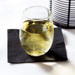 Bán Buôn Giấy Khăn Ăn 2 Ply Màu Đen 1/4 Gấp Cocktail Khăn Ăn Trinh Nữ Bột Giấy 23*23Cm Nước Giải Khát Biểu Tượng Tùy Chỉnh Giấy Khăn Ăn Serviettes - Product Image 4