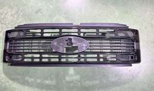 Grille de pare-chocs avant de vente d'usine adaptée pour 2023-2025 Ford F250 <span class=keywords><strong>F350</strong></span> F450 F550 Super Duty XL/XLT remplacement supérieur avant - Product Image 2