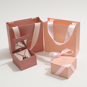 Boîte à bijoux miroir personnalisée avec logo, design d'emballage en carton, coffret cadeau pour collier et bague avec sac - Product Image 5