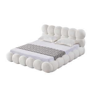 Divano Letto Moderno a Due Posti in Legno Massello, Arredamento di Lusso per Saloni di Bellezza e Hotel, Letto King Size - Product Image 2