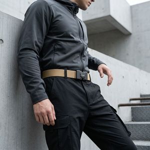 <span class=keywords><strong>Ceinture</strong></span> magnétique fine <span class=keywords><strong>de</strong></span> 1,34 pouces, <span class=keywords><strong>ceinture</strong></span> extensible à dégagement rapide pour costumes et chinos, <span class=keywords><strong>ceinture</strong></span> minimaliste à profil bas avec double verrouillage pour un confort optimal - Product Image 5