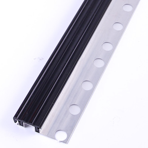 Foshan FSF Insert en caoutchouc Garniture de bord de carrelage en aluminium Nez d'<span class=keywords><strong>escalier</strong></span> Nez d'<span class=keywords><strong>escalier</strong></span> antidérapant - Product Image 6