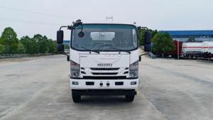 Isuzu ELF 700P 4×2 RHD export chassis sewage & fecal <b>suction</b> truck with 10000L tank and Italian JUROP vacuum <b>pump</b>. - Product Image 2