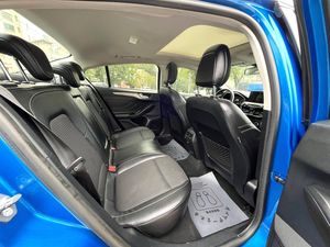 Auto Usate Economiche in Vendita <span class=keywords><strong>Ford</strong></span> <span class=keywords><strong>Focus</strong></span> <span class=keywords><strong>2019</strong></span> Blu 1.5T Automatica Guida a Sinistra Benzina Berlina - Product Image 3
