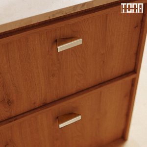 Manija de Puerta de Latón Cepillado de Diseño, Herraje Interior de Alta Resistencia, Tirador de Ventana Minimalista para Villa, Latón Sólido, Estilo Moderno y Elegante - Product Image 2