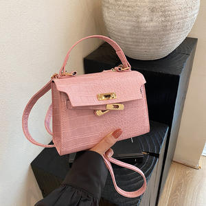 Nouveauté 2025 : Grands sacs fourre-tout tendance pour femmes, sacs à main de luxe en cuir pour jeunes femmes, sacs à main design pour femmes, idéaux pour les soirées et banquets. - Product Image 2