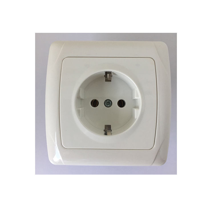 High Quality European Standard French Power Long Duration Time 16A 220v EU Wall Socket