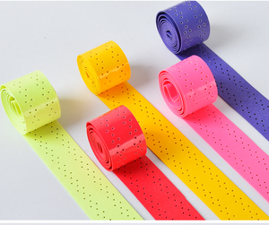 <span class=keywords><strong>Overgrip</strong></span> Perforado con Orificios para Tenis, Pádel, Bádminton y Más - Cinta de Agarre Antideslizante para Raquetas y Palas - Product Image 4