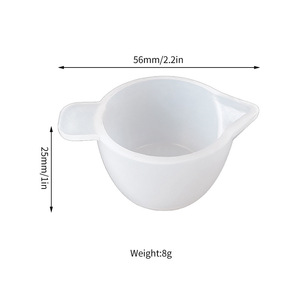 Mini-gobelet en <span class=keywords><strong>silicone</strong></span> pour mélange et distribution de résine époxy, idéal pour la création de bijoux et l'artisanat en résine - Product Image 5