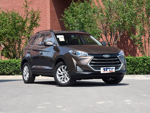 JAC Refine S7 SUV 2017 1.5T Benzina Automatico LHD <span class=keywords><strong>5</strong></span> Posti SUV Familiare <span class=keywords><strong>Auto</strong></span> da Esportazione in Stock Prezzo Basso - Product Image 3